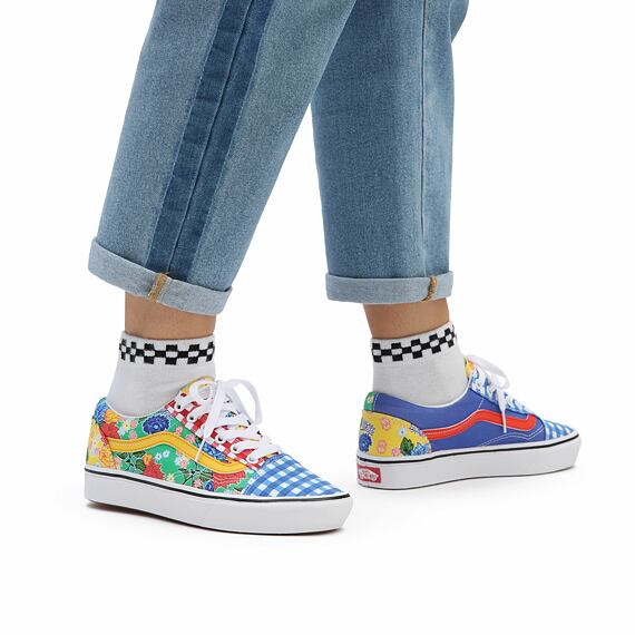Boty Vans COMFYCUSH OLD SKOOL (Market Day) Multi/Tr Wht