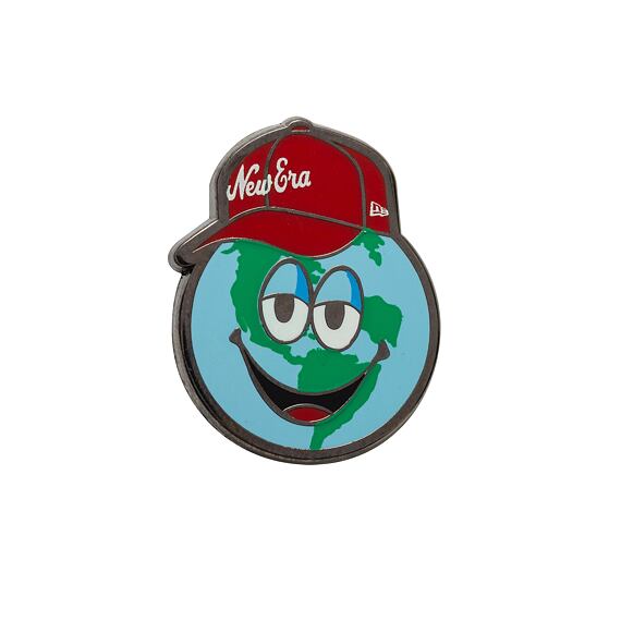 Doplňky New Era EARTH PIN WW Silver (Metal Finish)