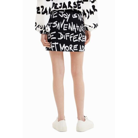 Sukně Desigual Lea negro