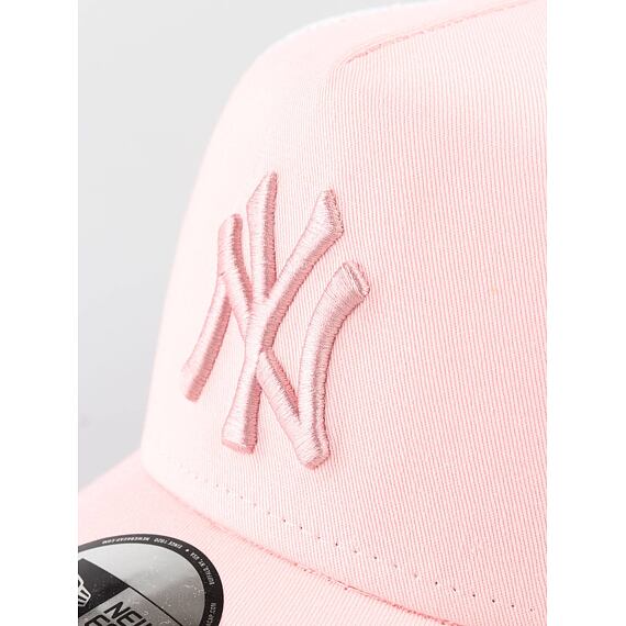 Kšiltovka New Era 940W AF TRUCKER MLB LEAGUE ESS. NEYYAN Pink/Pink